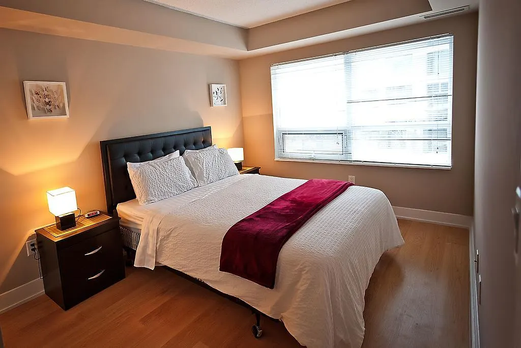 Red Maple Suites - Blue Jays Way Toronto Lägenhet