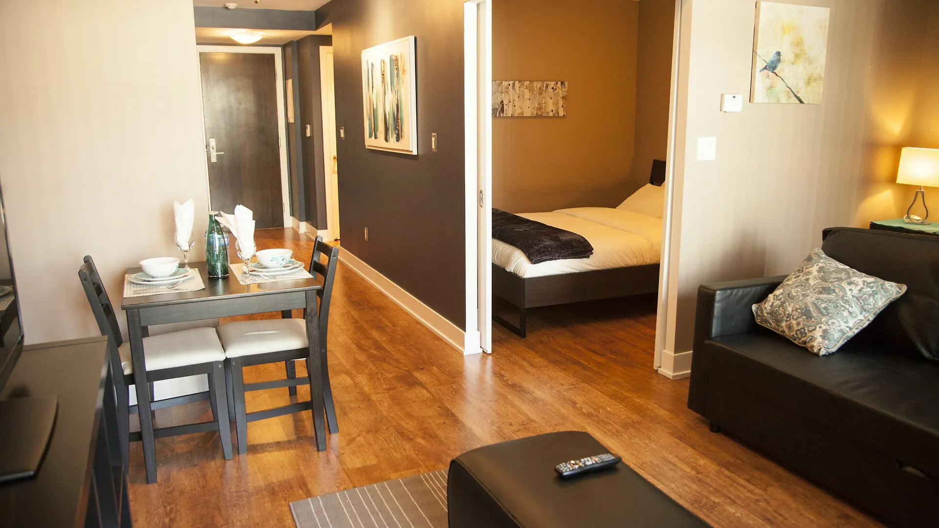 Lägenhet Red Maple Suites - Blue Jays Way Toronto